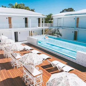 https://bounce-noosa.queenslandhotels.net