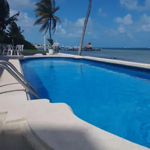 https://flamingo-ocean-view.quintano-roohotels.com